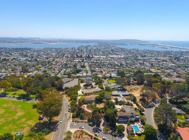 5018 Soledad Rd, San Diego, CA 92109