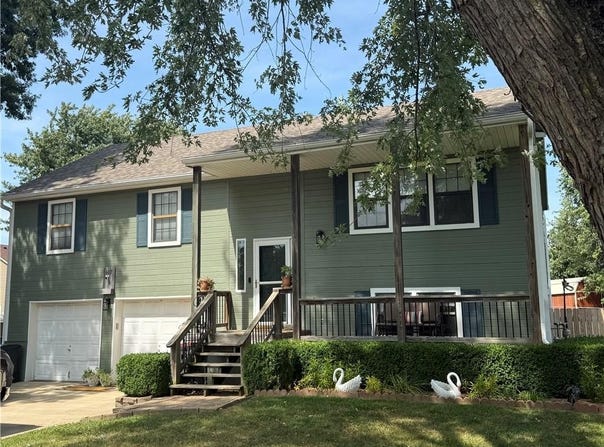 607 SE 120 RD, Warrensburg, MO 64093