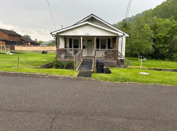 414 Fairfax, Richlands, VA 24641