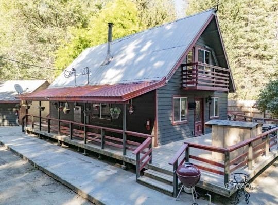 171 Clark Creek Rd, Lewiston, CA 96052