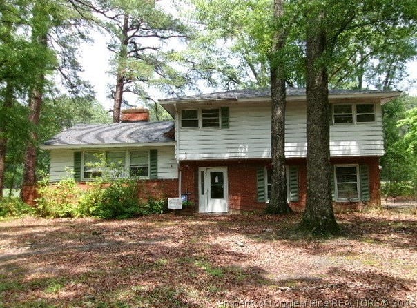 704 McNeill Drive, Laurinburg, NC 28352