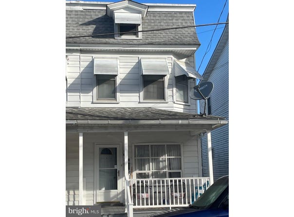 217 E MAIN Street, TREMONT, PA 17981
