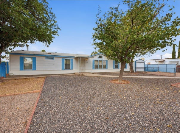 2210 E John L Avenue, Kingman, AZ 86409