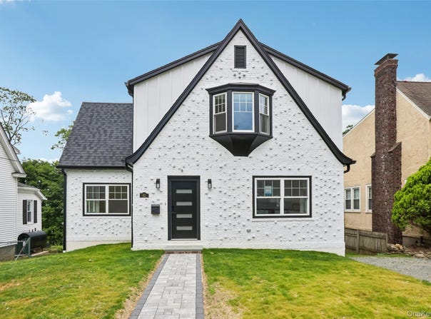 65 Overlook Drive, Valhalla, NY 10595