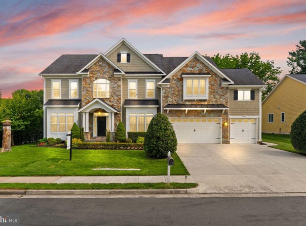 9311 TALISMAN Drive, VIENNA, VA 22182