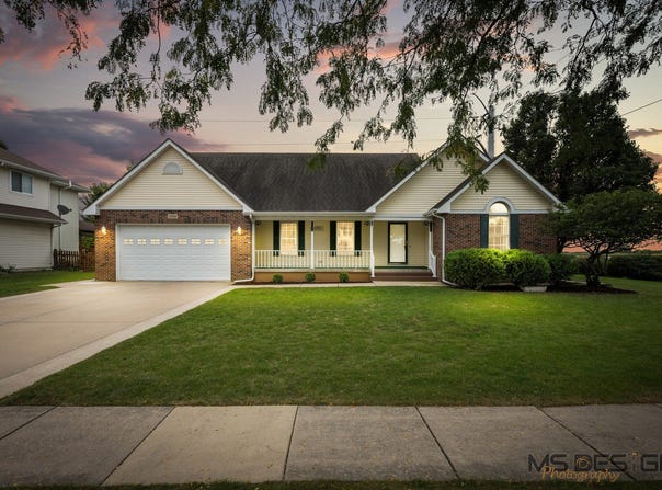 1338 Foxbend Drive, Sycamore, IL 60178