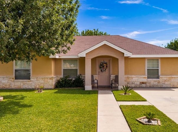 131 Richard Lane, Eagle Pass, TX 78852
