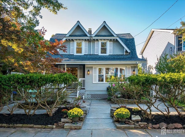 78 Lawrence Avenue, Highland Park, NJ 08904