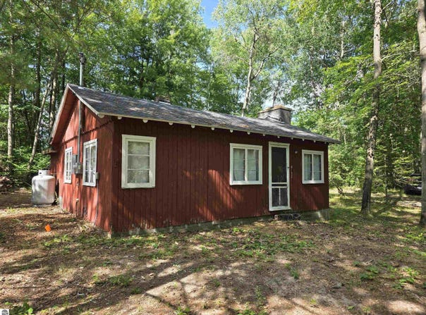 8152 Beech Street, Hale, MI 48739