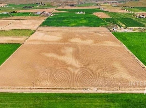 Hillview, Emmett, ID 83617