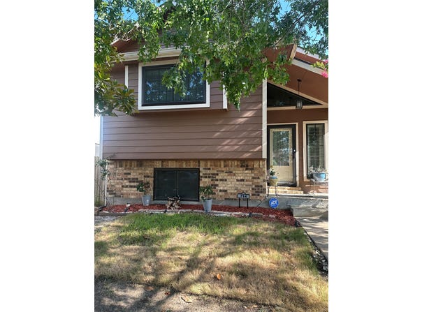 714 Greenridge Drive, Arlington, TX 76017