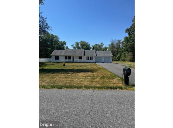 6461 PLEASANT Drive, LAUREL, DE 19956