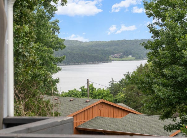27111 White Tail Road, Shell Knob, MO 65747
