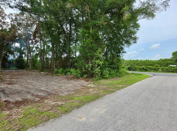 NW 70TH Avenue lot: 112, TRENTON, FL 32693