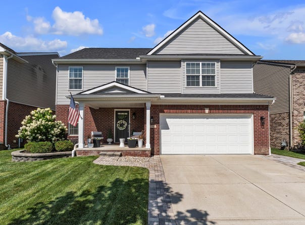 7184 Castell Boulevard, Belleville, MI 48111
