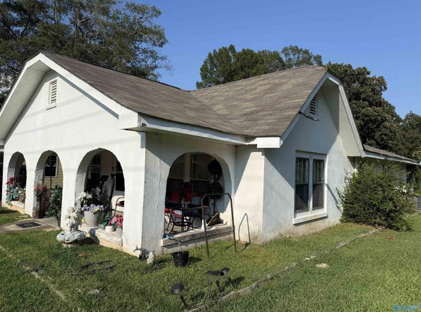 336 N River Street, Centre, AL 35960