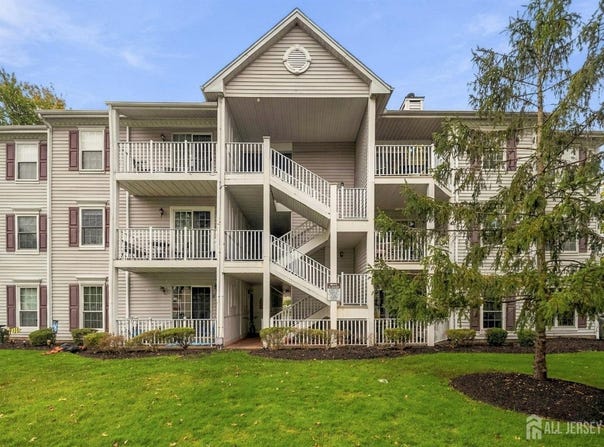 235 Kempsey Drive, North Brunswick, NJ 08902