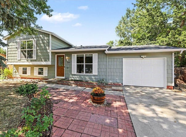 2401 Bowen St, Longmont, CO 80501