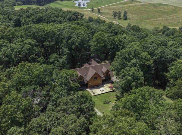 2789 Highway Jj, Squires, MO 65755