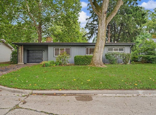 1612 Chevy Chase Drive, Champaign, IL 61821