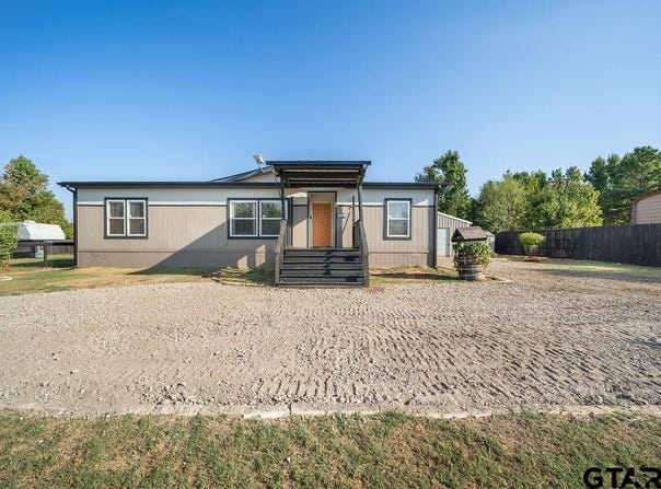 827 Cheyenne, Quitman, TX 75783