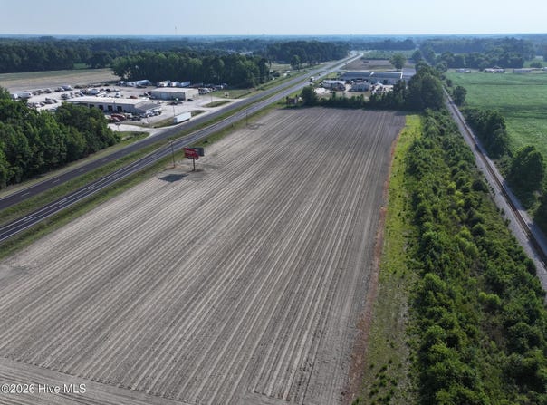 Us 301 Hwy, Lucama, NC 27851