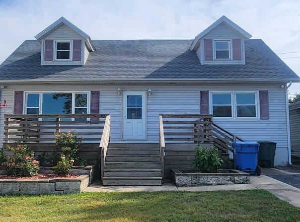 2620 E S Center St, Columbia City, IN 46725