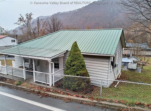 16298 Deepwater Mountain Road, WV 25057