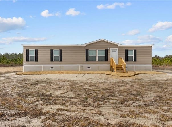 965 NW 55th Ave, Bell, FL 32619