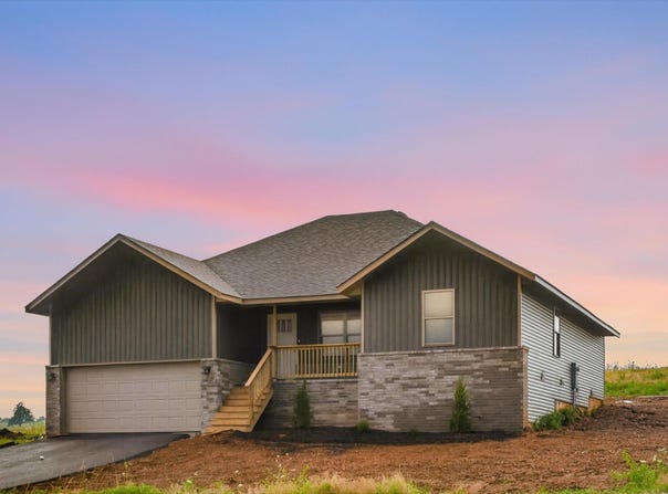 Hunter Lane lot: 9 1185, Ash Grove, MO 65604
