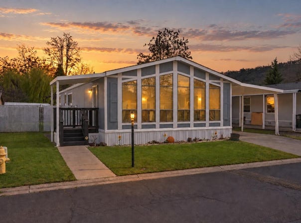 633 E Archwood Drive, Eagle Point, OR 97524