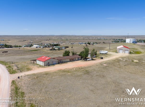 18 Story Ave, Wright, WY 82732