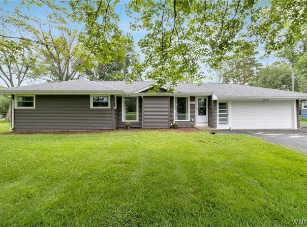 597 Alt Boulevard, Grand Island, NY 14072