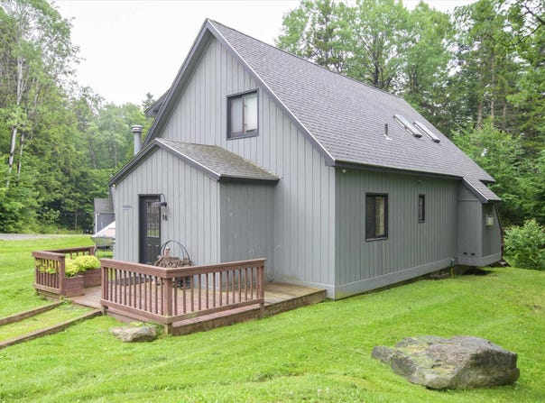 14 Mill Road, Dover, VT 05356