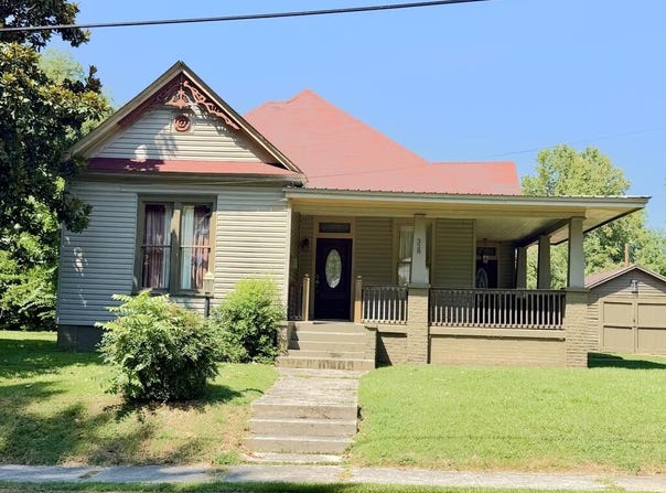 328 Head St, PARIS, TN 38242