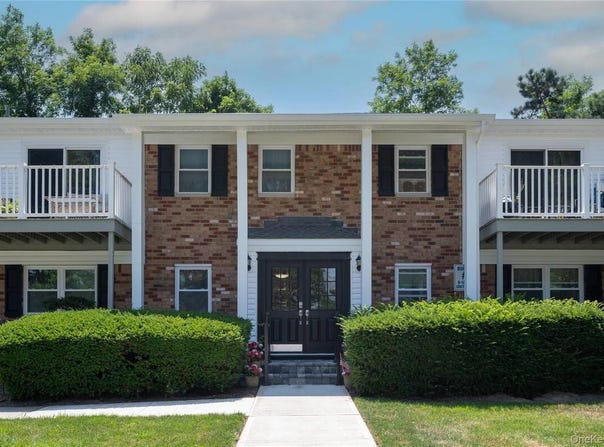 260 Waverly Avenue, Patchogue, NY 11772