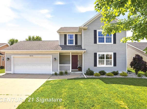 8433 Waxwing Drive, Freeland, MI 48623
