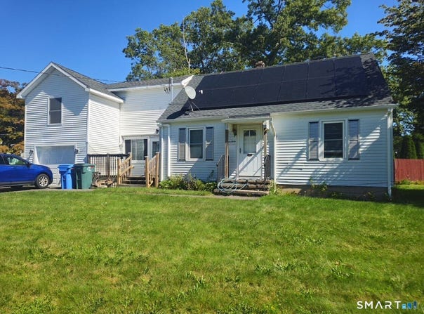 160 Stonecrest Drive, Bristol, CT 06010