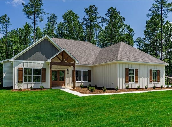 1987 Lee Road 278, Salem, AL 36874