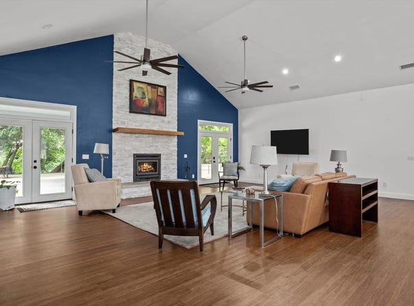 207 NEYLAND, Colmesneil, TX 75938