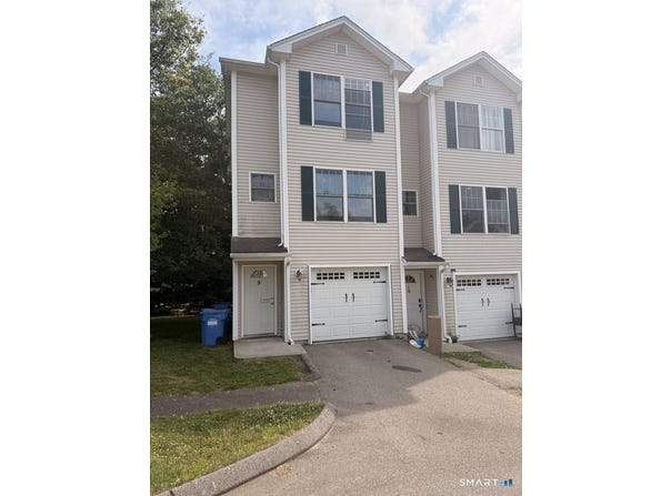 41 Palmer Street, Norwich, CT 06360