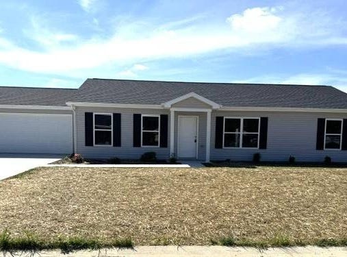 1303 S Walters St., Robinson, IL 62454