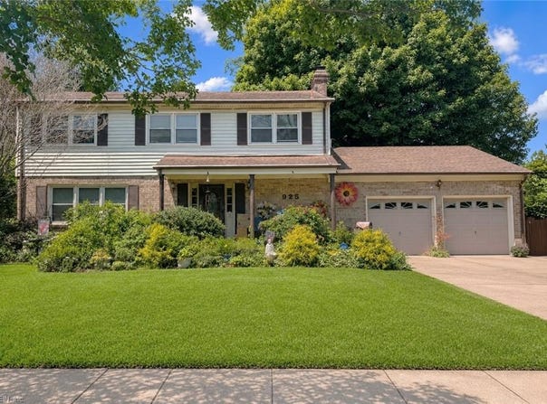925 Amherst Lane, Virginia Beach, VA 23464