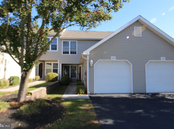 660 MALLARD Drive, ETTERS, PA 17319