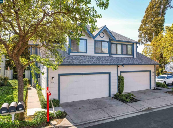 418 Dohrmann Ln, Pinole, CA 94564
