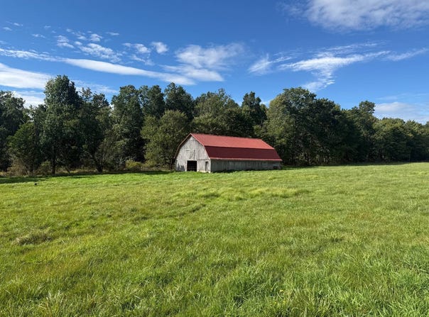 Sutton Rd, Titusville, PA 16354