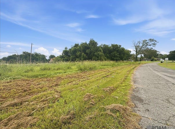 3746 OAK FOREST AVE lot: 102, Baton Rouge, LA 70814