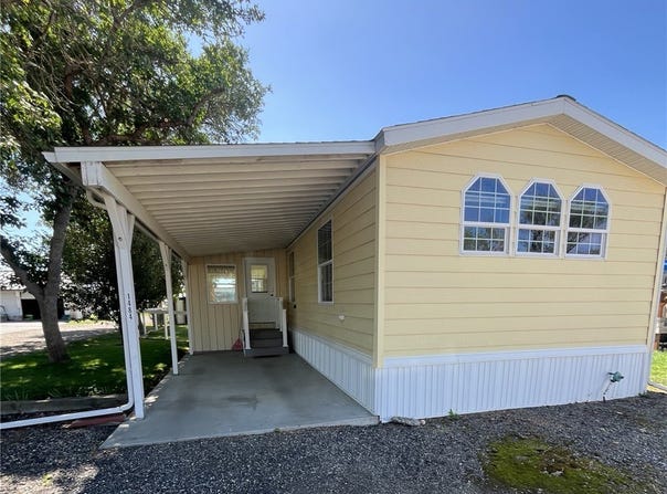1484 Ash, Worden, MT 59088