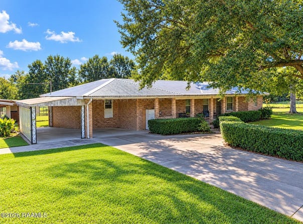 803 Roger Road, Scott, LA 70583