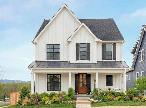 24 WARWICK DR, CROZET, VA 22932